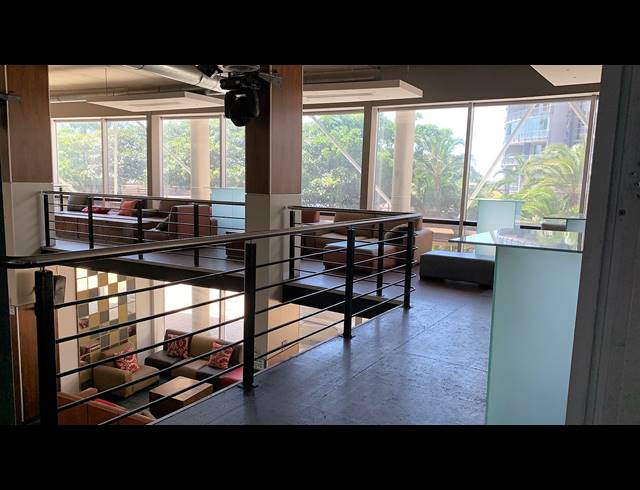 410M² BUSINESS FOR SALE IN POINT WATERFRONT